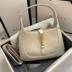 Gucci Hobo Bags